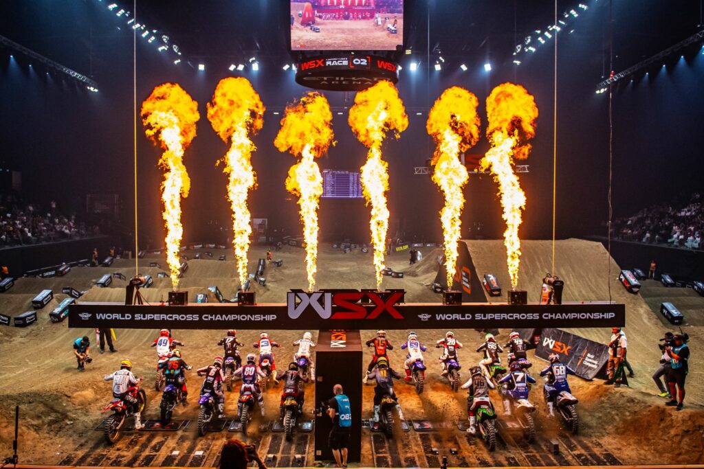 YAMAHA FLIES HIGH WITH AIRTIME FMX