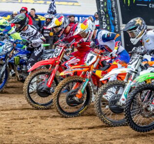 Dialling into Denver - This Week in Supercross - Round 16