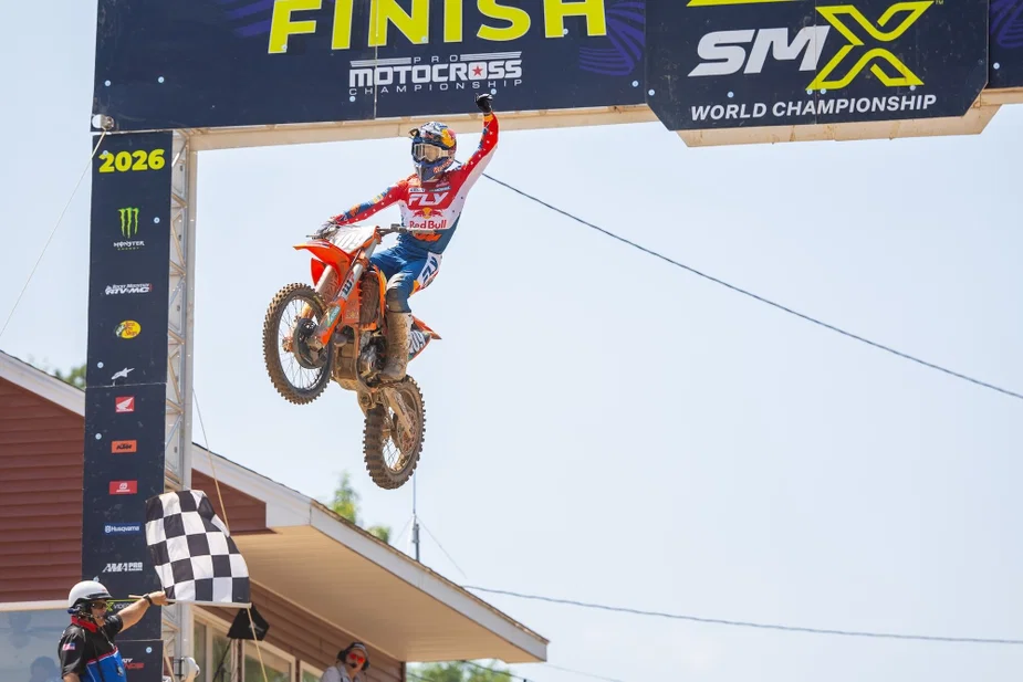 Sacha Coenen dominates Southwick as injury fails to deny him first Pro Motocross victory