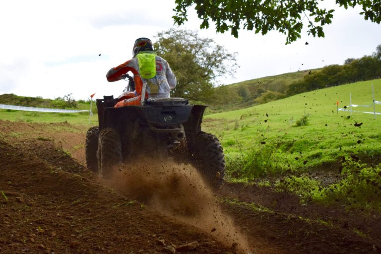 Morgan on form at the Farm! Dragon Quad Racing XC Championship Round 3 ...