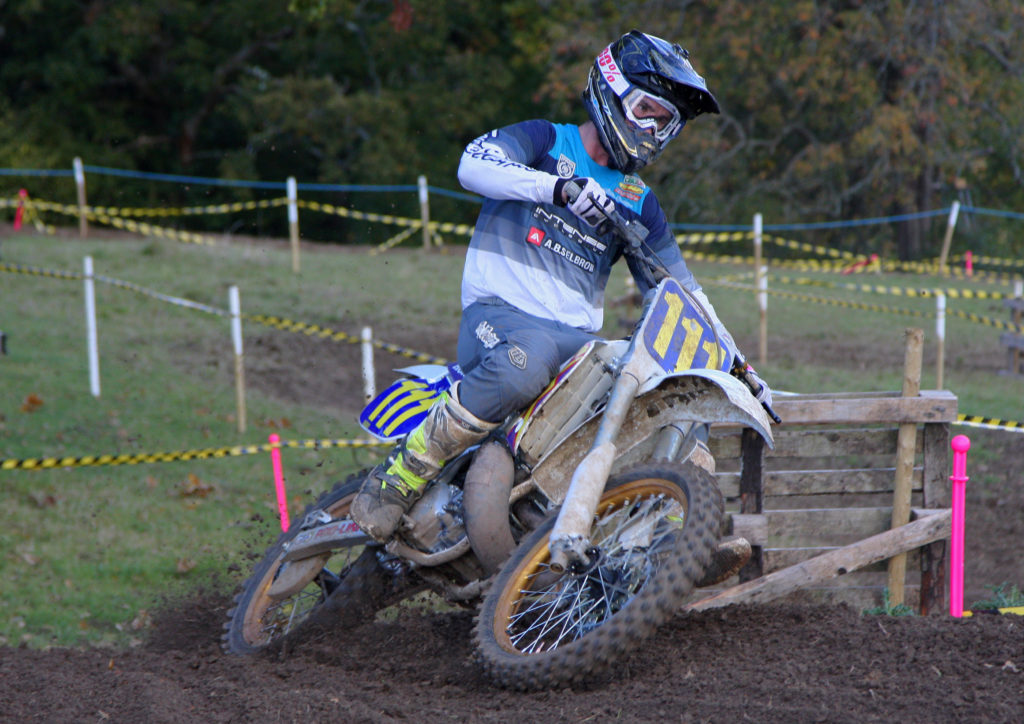 Irwin Out For Some Fun At Wickwar Uk Evo Mx Race Report And Results Dirt Hub