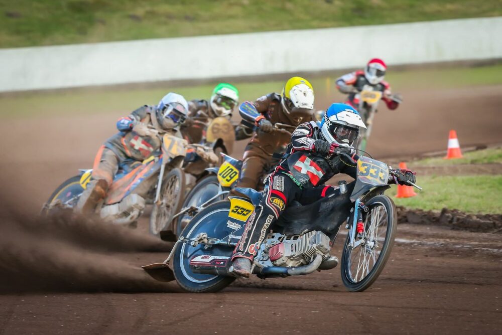 Long Track World Championship comes to life this Thursday in Germany
