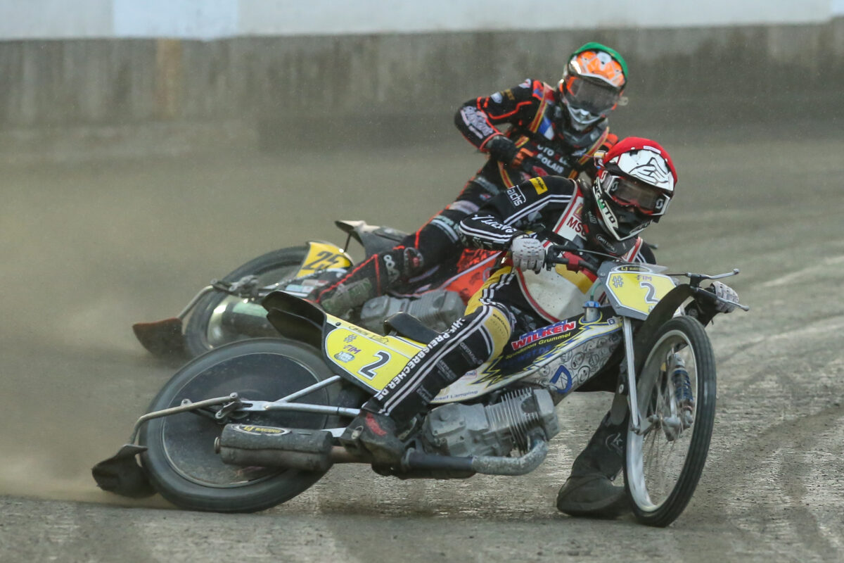 Home hero Wachs wins FIM Long Track Under 23 World Cup