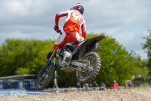 Mewse & Chambers draw first blood! MXGB @ Lyng - Race 1 Results
