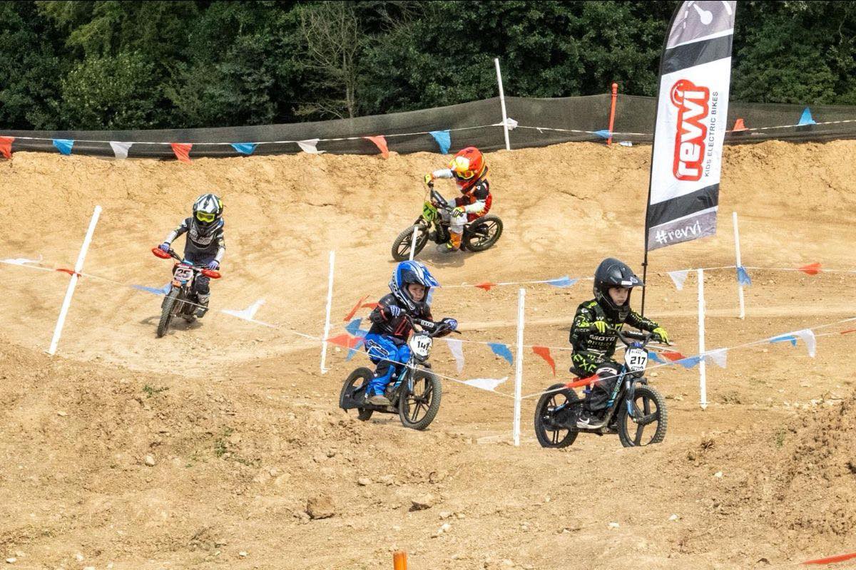 Revvi & EXGB continue to be busy E-bee’s!