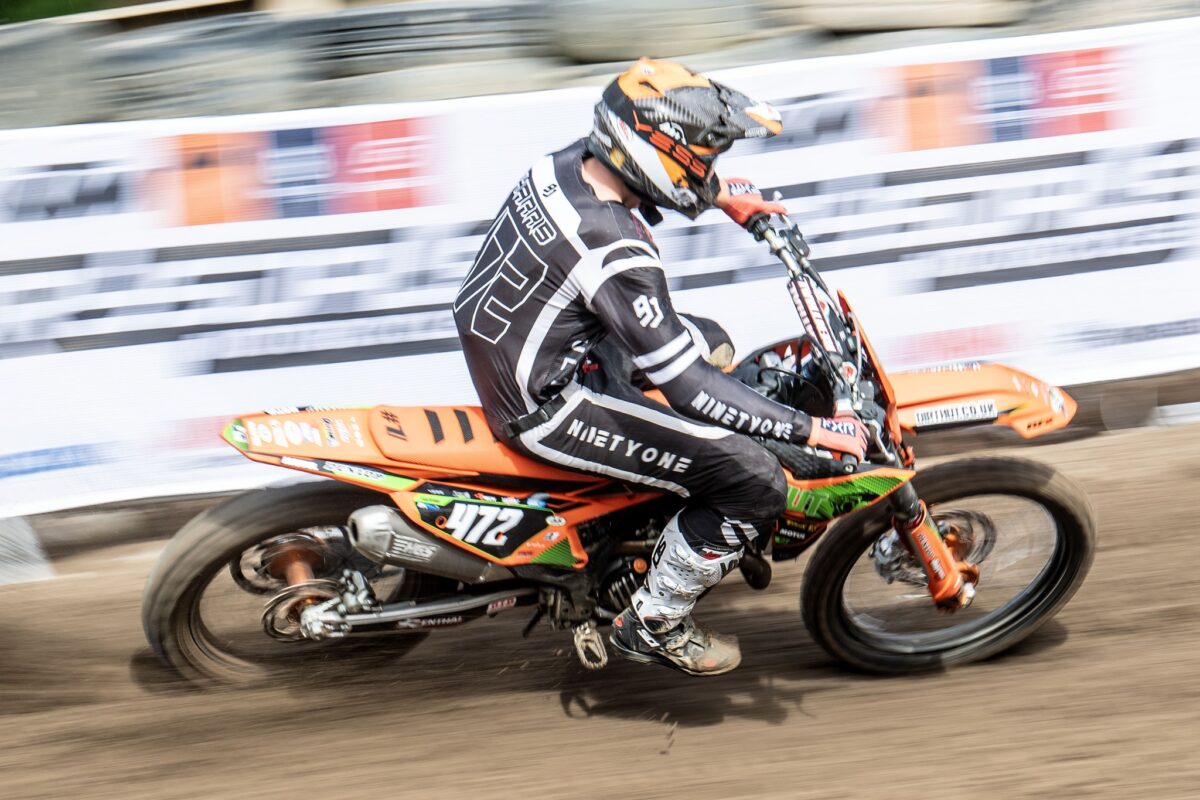 Dirty Dozen with Max Harris