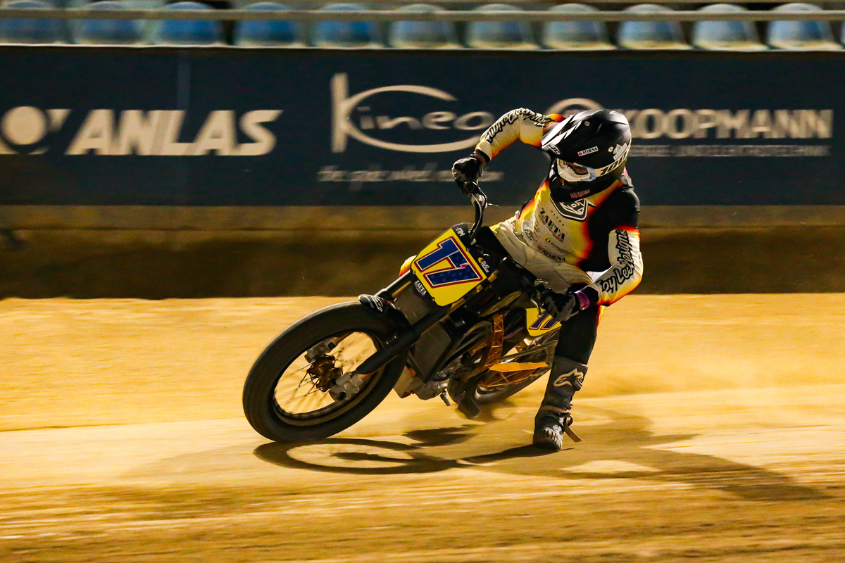 Krajčovič holds slender lead as 2025 FIM Flat Track World Championship heads to Hungary - Preview