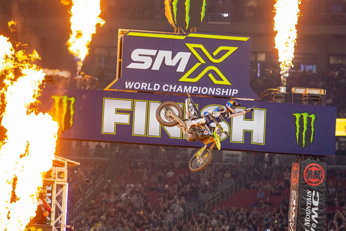 Roczen victorious in Glendale! 2026 Glendale Supercross - 450 Report & Results
