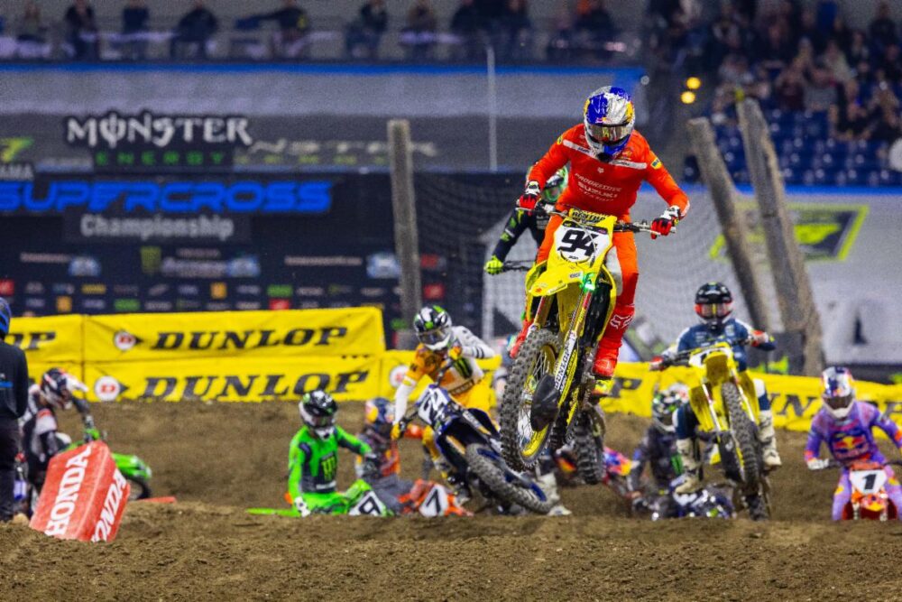 Indianapolis Supercross Highlights