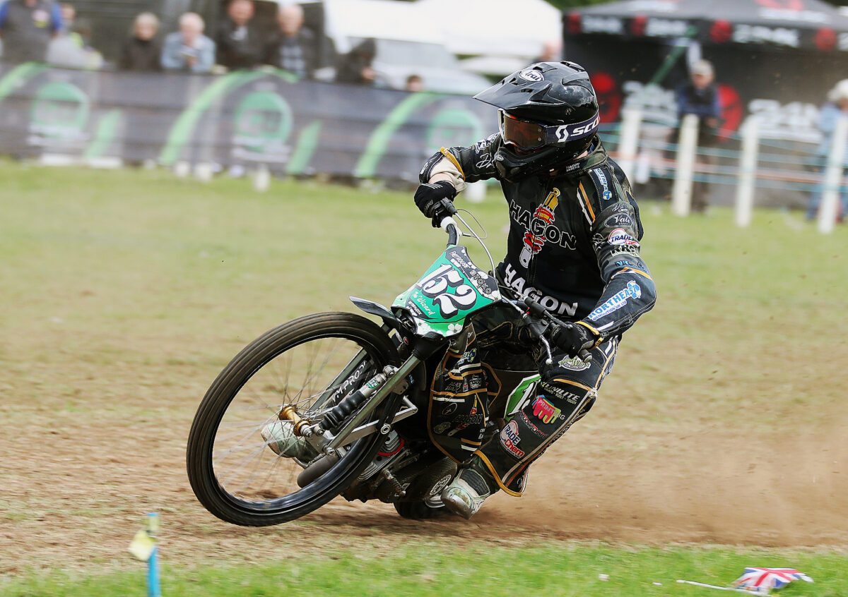 Double victory for Vale! 2026 Battle of Britain Grasstrack - Report & Results