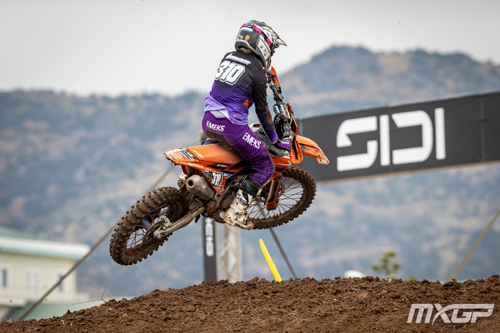 Barker flies again with WMX fifth in Turkey as Fontanesi takes the win - Race Report & Results