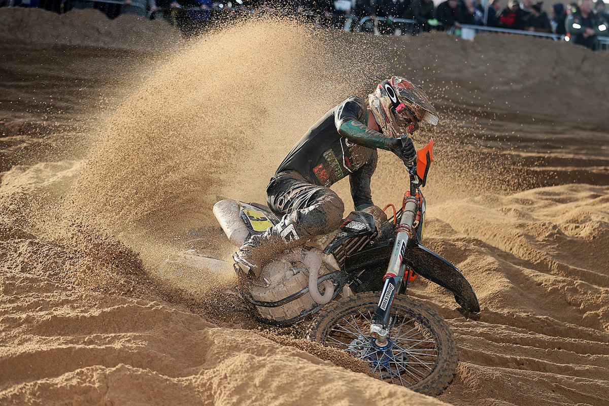 Thornhill, Seal and Beniston the Beach Warriors at Skegness! 2021 AMCA ...