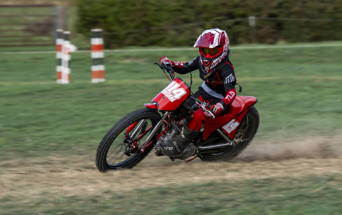 Rogan roars to victory! 2026 Formula Grasstrack Championship Round 8 - Race Report & Results