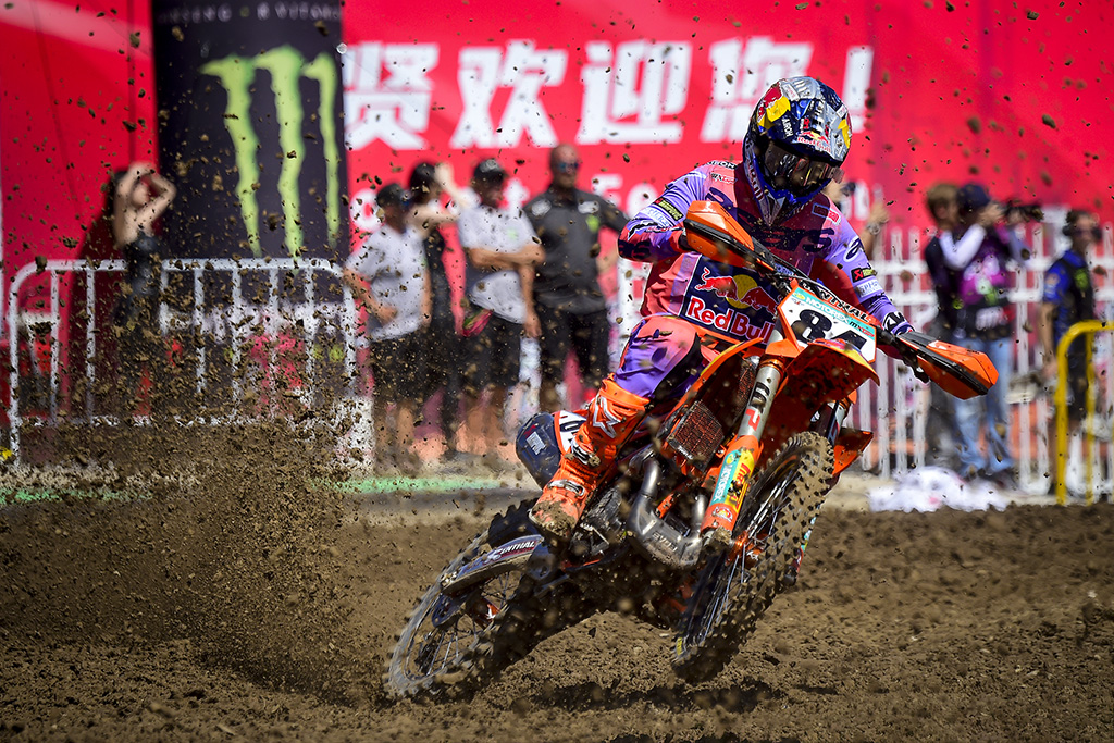Victory in the heat for Herlings & Sacha Coenen! 2025 MXGP of China - Race Report & Results