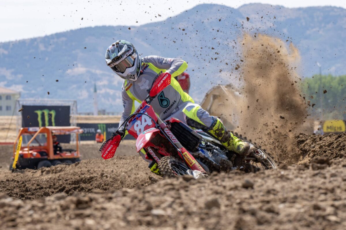Jeffrey Herlings wins the qualifying race at the 2026 MXGP of China in Shanghai
