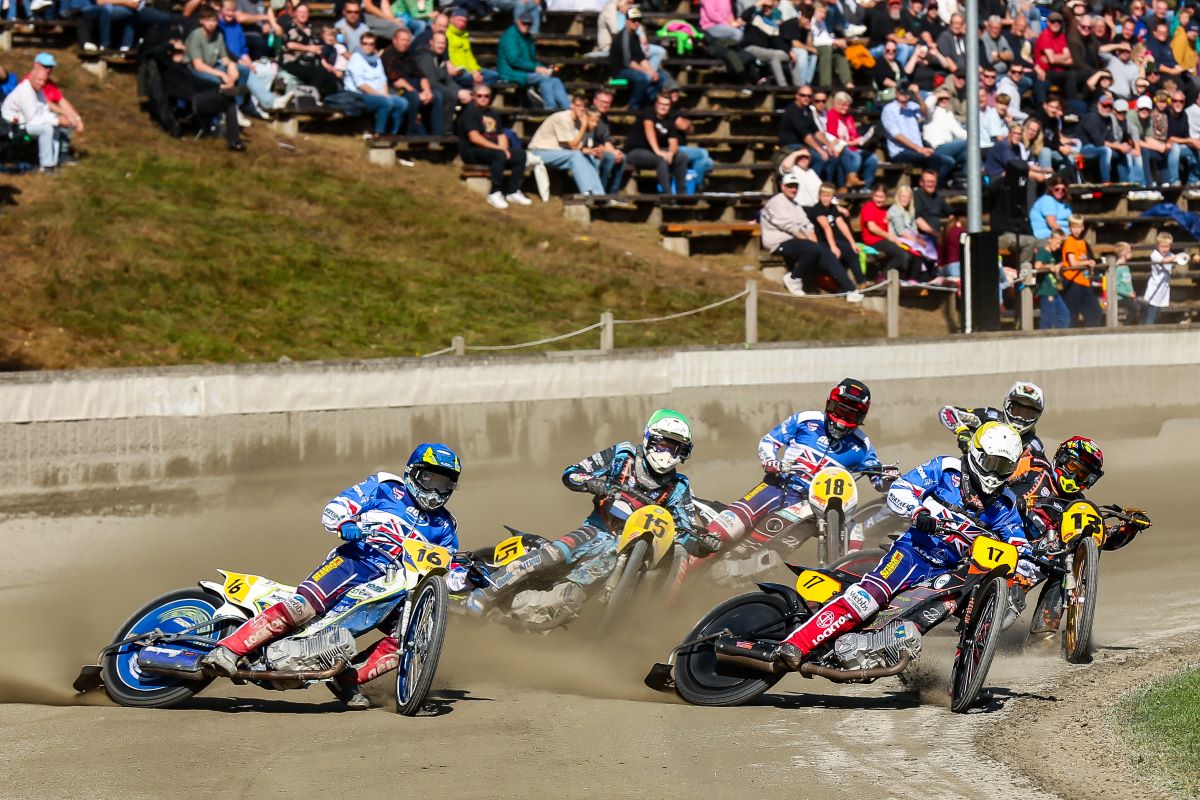 Reigning champions Great Britain name Chris Harris, Zach Wajtknecht, James Shanes and Jake Mulford for the 2026 FIM Long Track of Nations at Roden.