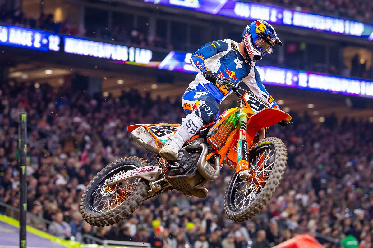 Prado shows good speed at Houston Supercross Triple Crown