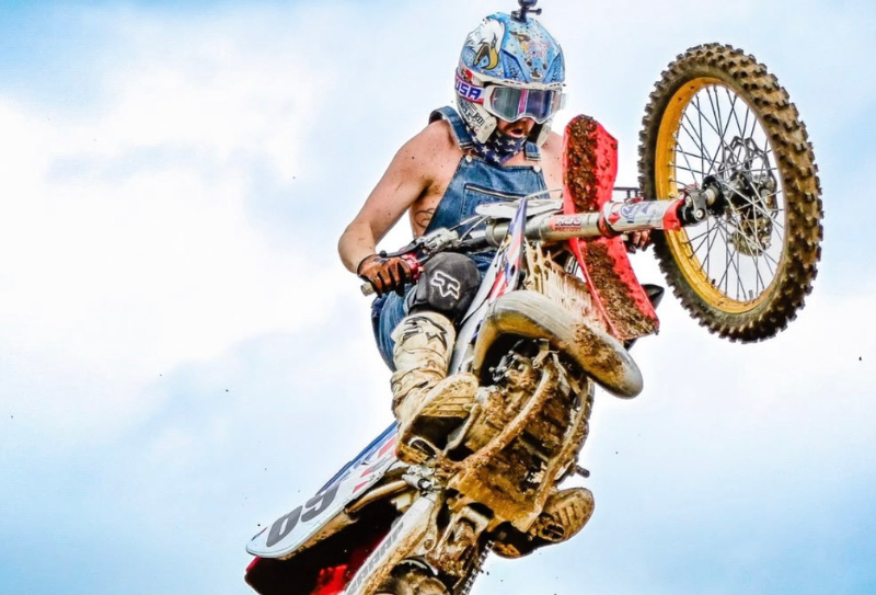 Ronnie Mac Ready to Race, Not Just Entertain, at VMXdN Hawkstone