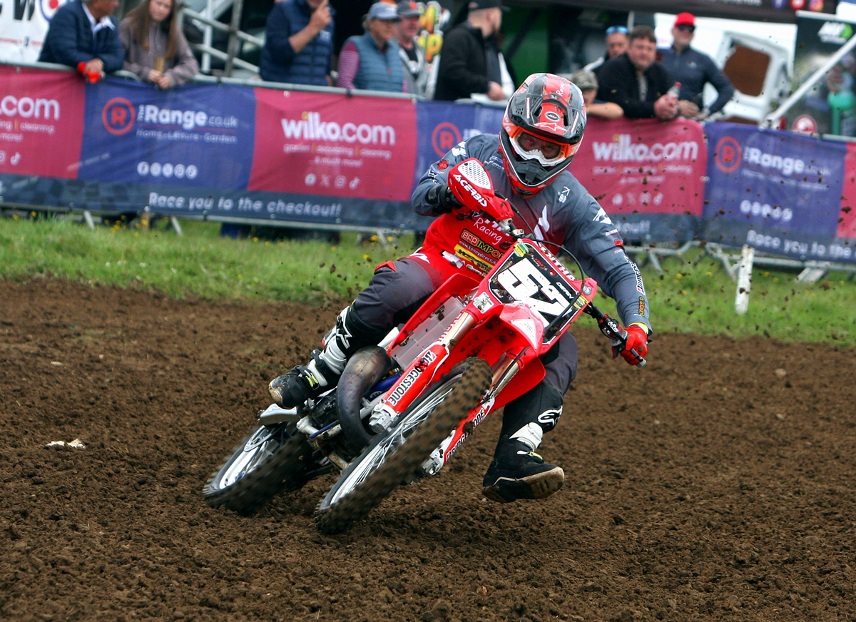 Farleigh Castle MX riders be poised and ready for the Entries to go live on Sunday!