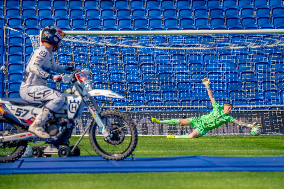 WATCH: Billy Bolt and Jordan Pickford Go Head-to-Head at Everton’s New Stadium