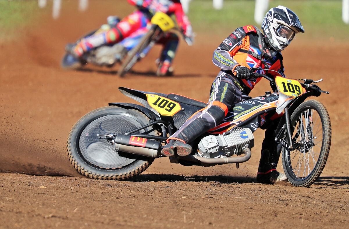 Zach Wajtknecht at the 2026 Wimborne Whoppa Grasstrack