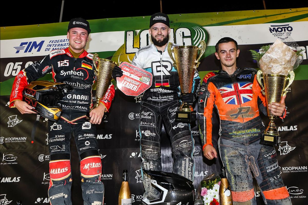 Zach Wajtknecht finishes third at the 2026 FIM Long Track World Championship in Morizès