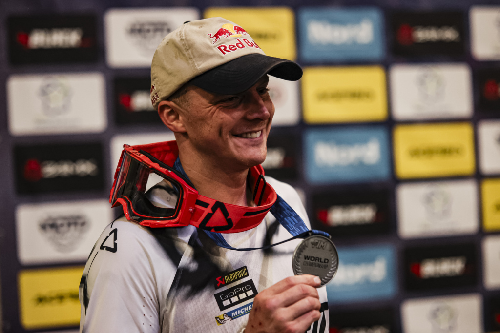 Jonny Walker to race this weekend's EnduroGP of Wales