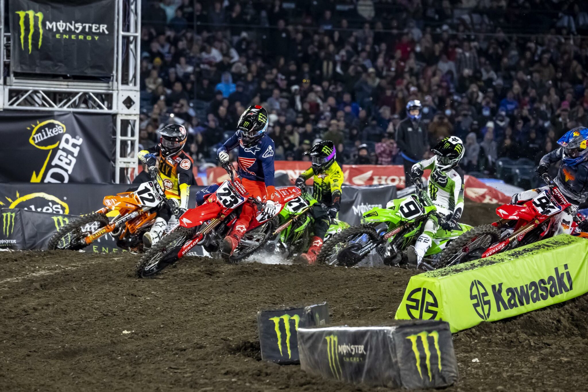 A1 baby! This Week In Supercross 2023 - Anaheim Round 1 - Full info